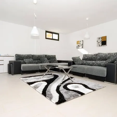 Villa Romance And Moonlight -ideal For Couples, Hot Tub, Pool, Lanzarote