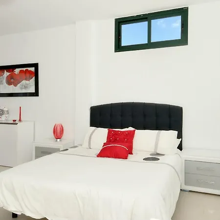 فيلة Romance And Moonlight -ideal For Couples, Hot Tub, Pool, Lanzarote *